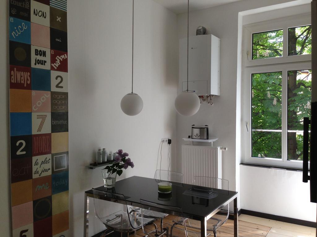 Apartment Miro Köln Phòng bức ảnh