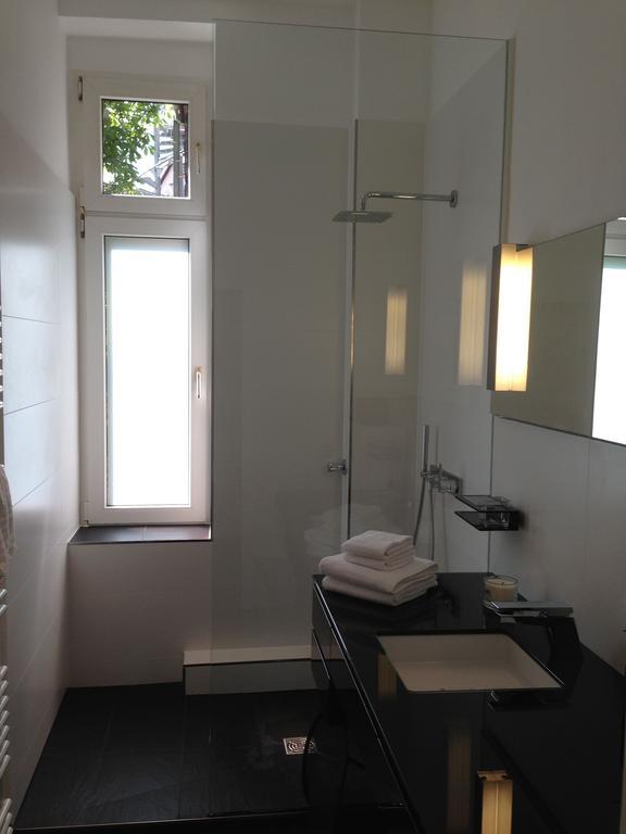 Apartment Miro Köln Phòng bức ảnh